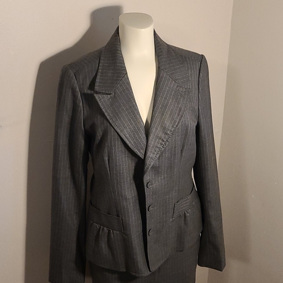 RW & Company pinstriped wool blend skirt suit - Picture 1 of 13